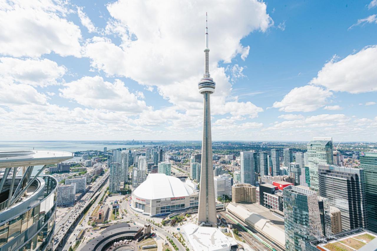 Beautiful Luxurious Modern Condo With Breathtaking Views Toronto Exterior photo